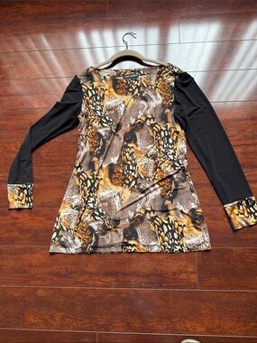 Softworks Black & Brown Printed Long-Sleeve Tunic